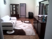 Satılır 2 otaqlı 55 m2 köhnə tikili Rusiya səfirliyi