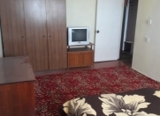 Satılır 3 otaqlı 75 m2 köhnə tikili Y.Günəşli