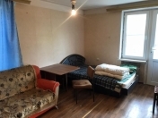 İcarəyə verilir 2 otaqlı 48 m2 köhnə tikili Elmlər Akademiyası m.