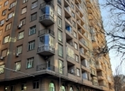 Satılır 3 otaqlı 151 m2 yeni tikili Tibb Universiteti