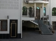 İcarəyə verilir 9 otaqlı 300 m2 ofis Gənclik m.