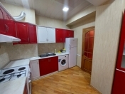 İcarəyə verilir 3 otaqlı 90 m2 yeni tikili 20 yanvar m.