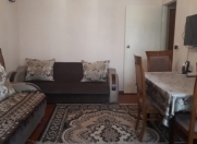 Satılır 2 otaqlı 45 m2 köhnə tikili Zərifə Əliyeva adına park