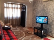 Satılır 2 otaqlı 52 m2 köhnə tikili 8 km