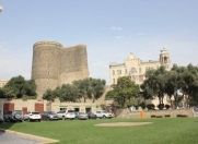 İcarəyə verilir 1 otaqlı 12 m2 ofis Qız Qalası