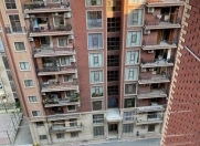 Satılır 5 otaqlı 240 m2 yeni tikili Gənclik m.