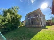 İcarəyə verilir 5 otaqlı 250 m2 villa Qəbələ