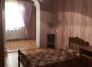 İcarəyə verilir 3 otaqlı 70 m2 köhnə tikili İnşaatçılar m.