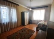 Satılır 1 otaqlı 42 m2 köhnə tikili 8 mkr