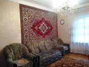 İcarəyə verilir 3 otaqlı 60 m2 köhnə tikili Dostluq kinoteatrı