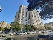 İcarəyə verilir 3 otaqlı 150 m2 yeni tikili Elmlər Akademiyası m.