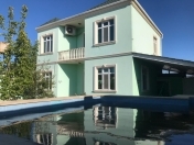 İcarəyə verilir 7 otaqlı 180 m2 bağ evi Novxanı