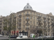 İcarəyə verilir 2 otaqlı 55 m2 köhnə tikili Nizami m.