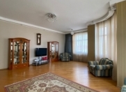 Satılır 3 otaqlı 160 m2 yeni tikili Hüseyn Cavid parkı