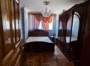 İcarəyə verilir 3 otaqlı 80 m2 köhnə tikili 8 Noyabr m.