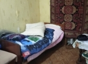 İcarəyə verilir 1 otaqlı 25 m2 köhnə tikili Şah İsmayıl Xətai m.