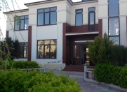 Satılır 7 otaqlı 560 m2 bağ evi Koroğlu m.