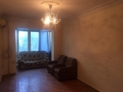 Satılır 2 otaqlı 55 m2 köhnə tikili İncəsənət və Mədəniyyət Un.