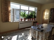 Satılır 16 otaqlı 305 m2 həyət evi Lökbatan