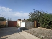 Satılır 3 otaqlı 100 m2 həyət evi Neftçilər m.