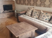 İcarəyə verilir 3 otaqlı 80 m2 köhnə tikili Elmlər Akademiyası m.