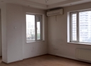 İcarəyə verilir 4 otaqlı 135 m2 ofis Megafun