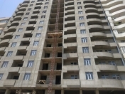 Satılır 1 otaqlı 65 m2 köhnə tikili Gənclik m.