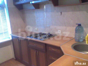 İcarəyə verilir 2 otaqlı 50 m2 köhnə tikili 8 Noyabr m.