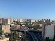 Satılır 7 otaqlı 195 m2 yeni tikili Memar Əcəmi m.