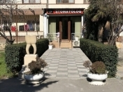 Satılır 1 otaqlı 47 m2 obyekt Memar Əcəmi m.