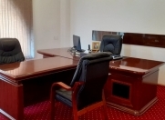 İcarəyə verilir 6 otaqlı 250 m2 ofis Tibb Universiteti