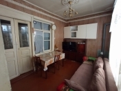 Satılır 2 otaqlı 50 m2 həyət evi 8 Noyabr m.