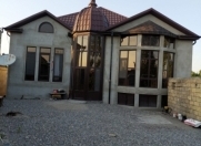 Satılır 4 otaqlı 1000 m2 həyət evi Quba