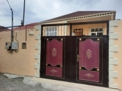 Satılır 4 otaqlı 96 m2 həyət evi Binəqədi