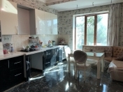 Satılır 5 otaqlı 220 m2 villa Ramana