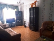 Satılır 3 otaqlı 70 m2 köhnə tikili Y.Günəşli