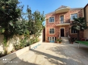 Satılır 5 otaqlı 200 m2 həyət evi Bakıxanov