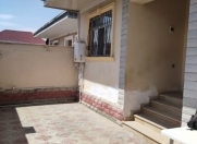Satılır 3 otaqlı 1.9 m2 həyət evi Azadlıq prospekti m.