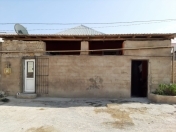 Satılır 4 otaqlı 100 m2 həyət evi Ramana