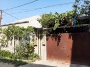 Satılır 3 otaqlı 80 m2 həyət evi Ramana