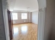 Satılır 1 otaqlı 50 m2 köhnə tikili 8 km