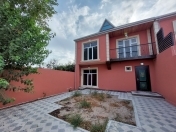 Satılır 4 otaqlı 125 m2 həyət evi Binə