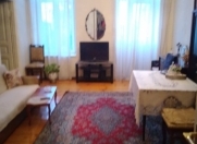 Satılır 2 otaqlı 55 m2 köhnə tikili Səməd Vurğun parkı