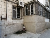 İcarəyə verilir 3 otaqlı 67 m2 köhnə tikili Elmlər Akademiyası m.