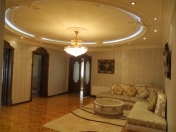 Satılır 5 otaqlı 430 m2 yeni tikili 28 May m.