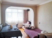 Satılır 2 otaqlı 55 m2 köhnə tikili Neftçilər m.