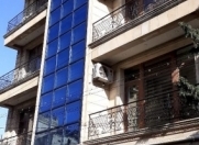 İcarəyə verilir 14 otaqlı 800 m2 ofis Gənclik m.