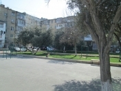 İcarəyə verilir 3 otaqlı 74 m2 köhnə tikili İnşaatçılar m.