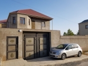 Satılır 6 otaqlı 240 m2 həyət evi Badamdar