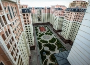 İcarəyə verilir 4 otaqlı 186 m2 yeni tikili Elmlər Akademiyası m.